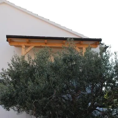 Appartement In With Terrace, Air Conditioning, Wi-fi, Dishwasher *